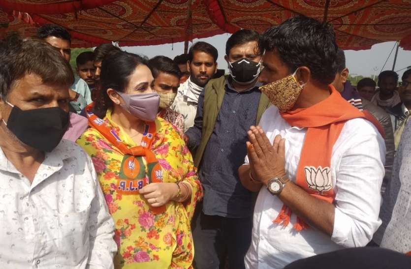 PANCHAYAT CHUNAV: सूरत में बसे प्रवासी राजस्थानी आजमा रहे हैं दमखम PANCHAYAT CHUNAV: सूरत में बसे प्रवासी राजस्थानी आजमा रहे हैं दमखम