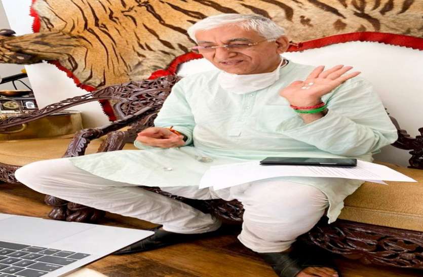स्वास्थ्य मंत्री सिंहदेव ने फाइलेरिया उन्मूलन के लिए सामूहिक दवा सेवन अभियान का किया शुभारंभ स्वास्थ्य मंत्री सिंहदेव ने फाइलेरिया उन्मूलन के लिए सामूहिक दवा सेवन अभियान का किया शुभारंभ