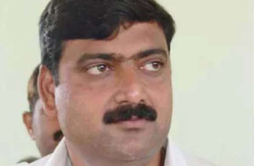 azamgarh news जानिये कौन थे पूर्व विधायक सर्वेश सिंह 'सीपू’, जिनकी बेरहमी से हत्या कर दी गई थी, 31 दिसंबर तक आना है हत्याकांड का फैसला