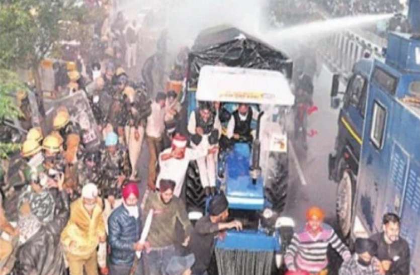 Haryana Border पंजाब हरियाणा बॉर्डर पर किसानों ने किया पुलिस पर पथराव