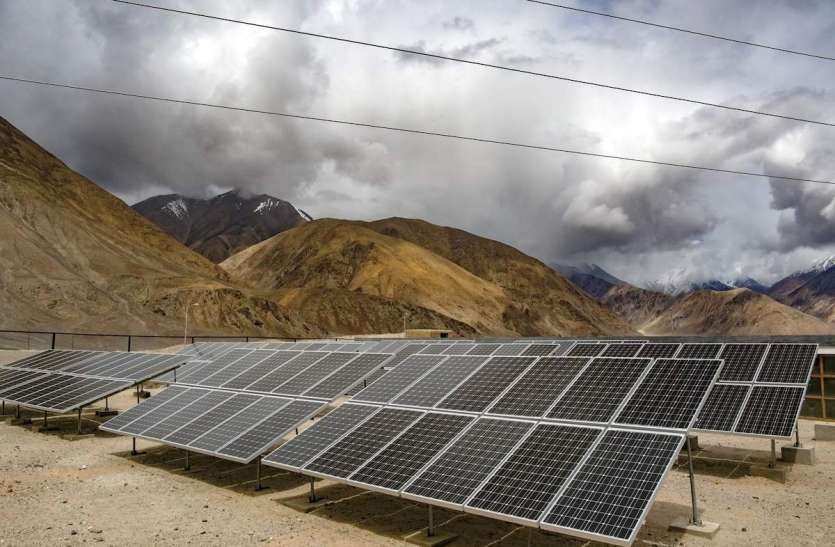 ladkh.jpg लद्दाख: भारतीय वायु सेना के स्टेशन पर सबसे बड़ी सौर्य परियोजना
