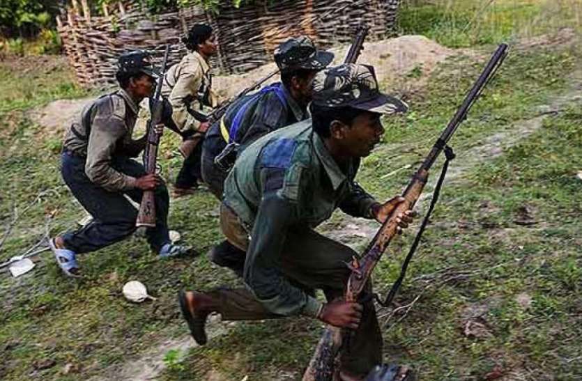 नक्सलियों का सफाया करने कोर एरिया में खुलेंगे कैंप, वरिष्ठ सुरक्षा सलाहकार ने ली बैठक नक्सलियों का सफाया करने कोर एरिया में खुलेंगे कैंप, वरिष्ठ सुरक्षा सलाहकार ने ली बैठक