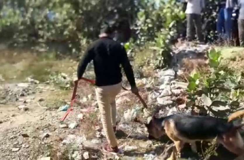 bijnor-2.jpg बिजनौर में युवक की पत्थर से पीट-पीटकर हत्या, पहचान छिपाने के लिए चेहरा भी जलाया