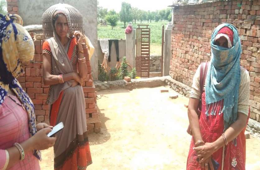 40 कोरोना पॉजिटिव मिले, 24 हुए स्वस्थ, कल यहां होगी सैंपलिंग 40 कोरोना पॉजिटिव मिले, 24 हुए स्वस्थ, कल यहां होगी सैंपलिंग