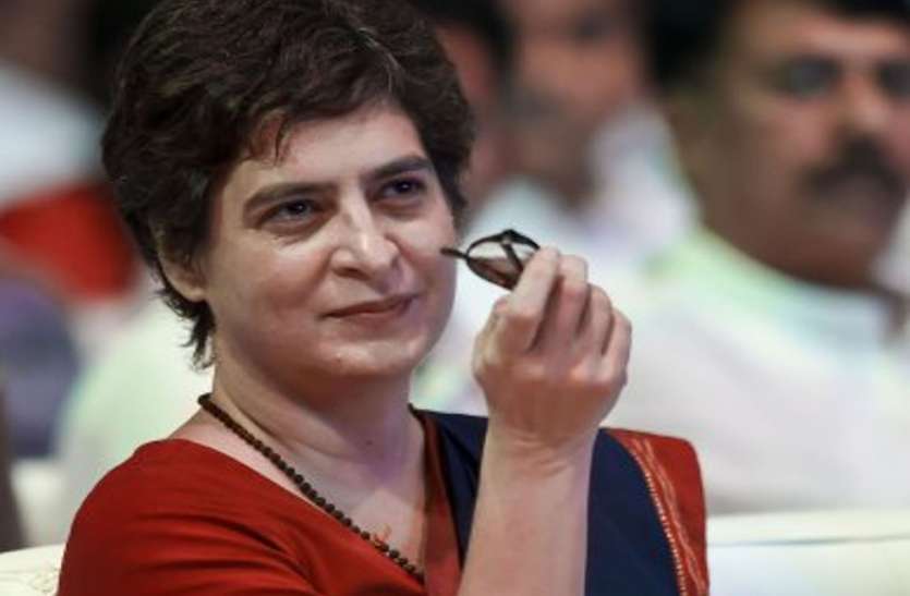 किसानों के हक में प्रियंका गांधी ने भाजपा पर साधा निशाना कहा, नाम किसान कानून लेकिन सारा फायदा अरबपति मित्रों का किसानों के हक में प्रियंका गांधी ने भाजपा पर साधा निशाना कहा, नाम किसान कानून लेकिन सारा फायदा अरबपति मित्रों का