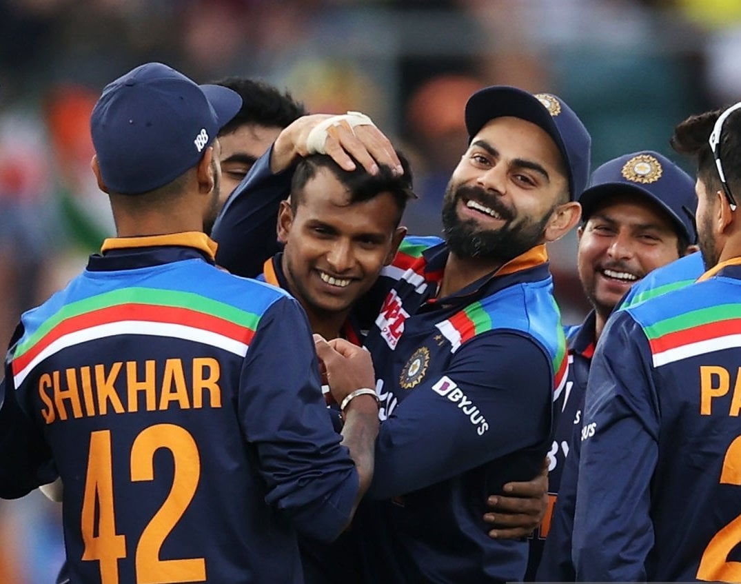 T Natarajan from Tamilnadu makes India ODI debut in Australia | एक ओवर में  6 यॉर्कर डालने वाला तमिलनाडु का क्रिकेटर टी नटराजन ने भारत के लिए किया  डेब्यू | Patrika News