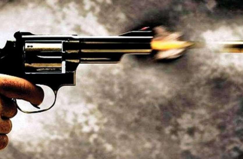 01_08_2020-firing_20579976_7020.jpg रातभर बदमाशों पर कहर बनकर टूटी पुलिस, 6 हुए गोली के शिकार