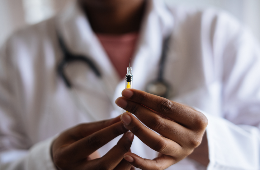 6_1.png INTERPOL का अलर्ट: Corona vaccine लूट की फिराक में कई गैंग, ब्रिटेन में सुरक्षा के बीच डिलीवरी