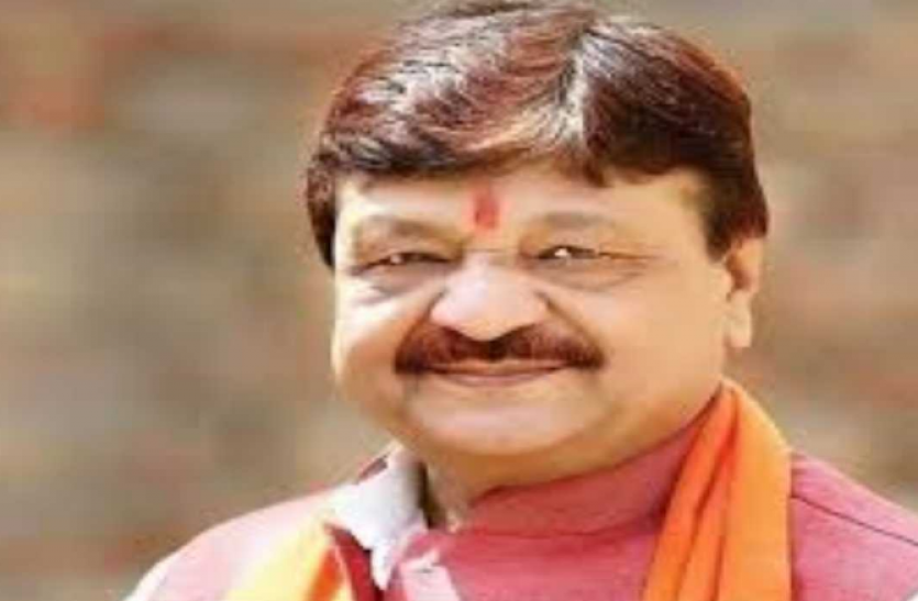 West Bengal: कैलाश विजयवर्गीय को Z सिक्योरिटी के साथ मिली बुलेट प्रूफ कार, BJP नेताओं पर हमले का असर West Bengal: कैलाश विजयवर्गीय को Z सिक्योरिटी के साथ मिली बुलेट प्रूफ कार, BJP नेताओं पर हमले का असर