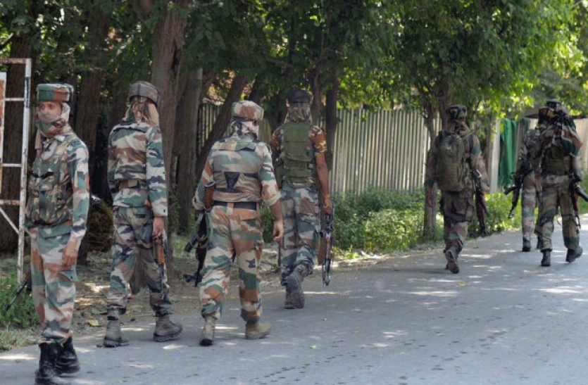 terrorist poonchh Jammu-Kashmir : पुंछ मुठभेड़ में 2 गजनवी आतंकी ढेर, 1 आतंकी को जिंदा दबोचा