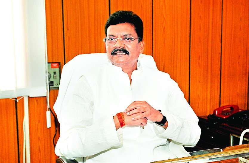 charan_das_mahant_3926244_835x547-m.jpg CG Breaking News: विधानसभा अध्यक्ष चरणदास महंत कोरोना संक्रमित, होम आइसोलेशन में चलेगा इलाज