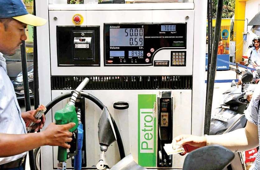 what_is_the_complete_process_to_open_a_petrol_pump_in_india.jpg जानिए, कैसे खोल सकते हैं अपना खुद का पेट्रोल-पंप, होगी मोटी कमाई