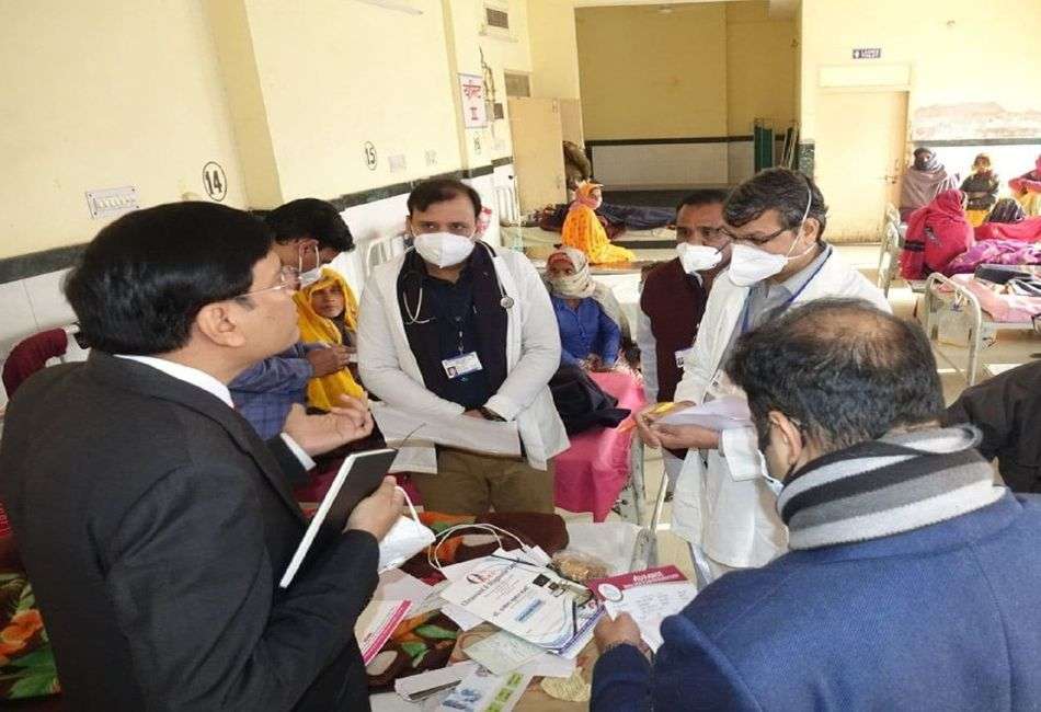 दौसा: संभागीय आयुक्त के निरीक्षण में खुली पोल, लगाई फटकार