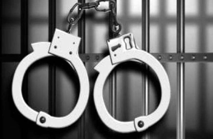मारपीट कर किसान से छिने रुपए-अंगूठी मारपीट कर किसान से छिने रुपए-अंगूठी