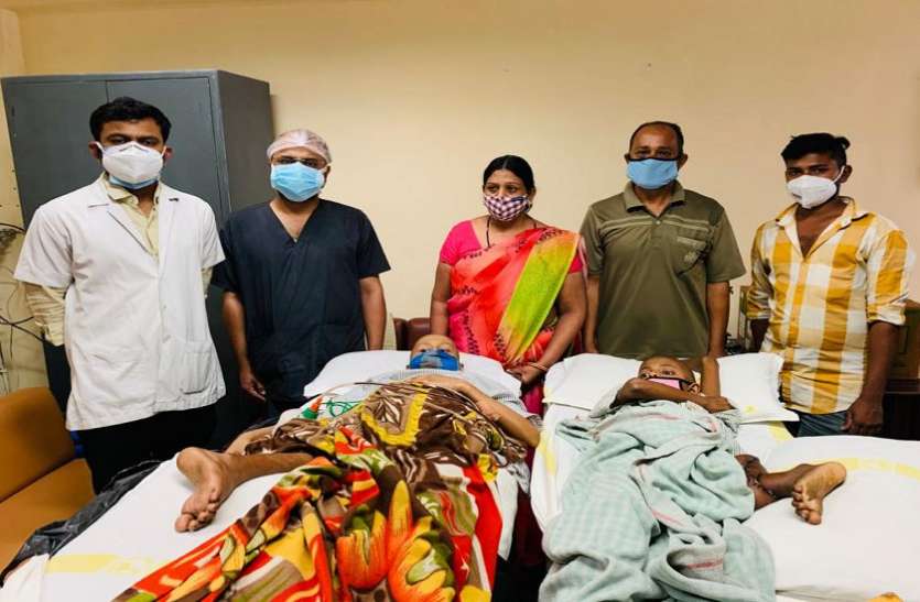 अहमदाबाद के कैंसर अस्पताल में दो बच्चों की रोटेशन प्लास्टी सर्जरी अहमदाबाद के कैंसर अस्पताल में दो बच्चों की रोटेशन प्लास्टी सर्जरी