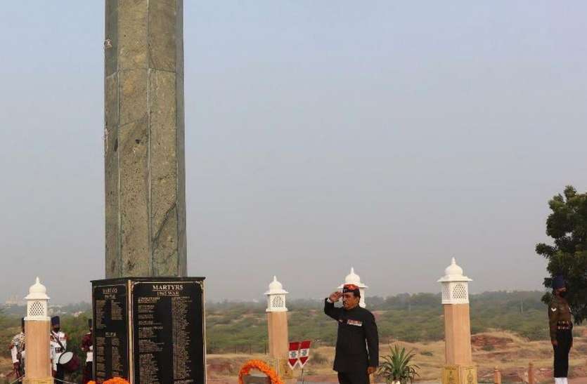 Jodhpur Konark corps: रसाला रोड पर रखा है पाकिस्तान से जीता हुआ शर्मन टैंक Jodhpur Konark corps: रसाला रोड पर रखा है पाकिस्तान से जीता हुआ शर्मन टैंक