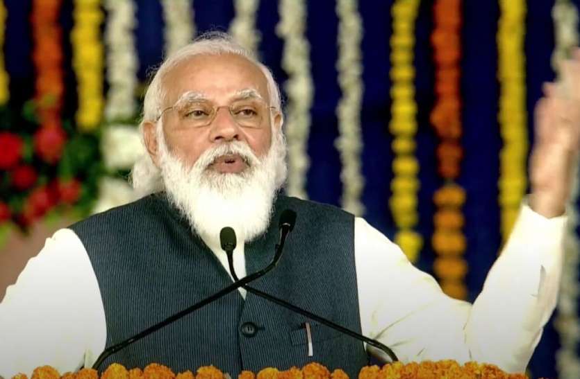 Gujarat: प्रधानमंत्री मोदी की किसानों को समझाने की कोशिश, पंजाब मूल के किसानों से मिले Gujarat: प्रधानमंत्री मोदी की किसानों को समझाने की कोशिश, पंजाब मूल के किसानों से मिले