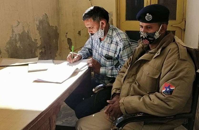 बाबा की नगरी में हजारों श्रद्धालुओं पर रहेगी आंख! बाबा की नगरी में हजारों श्रद्धालुओं पर रहेगी आंख!