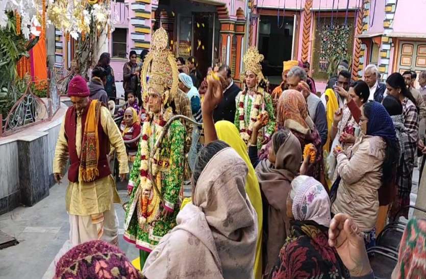 त्रेतायुग की कल्पना में सजी राम नगरी, लीला रचाने पहुंचे श्री राम त्रेतायुग की कल्पना में सजी राम नगरी, लीला रचाने पहुंचे श्री राम