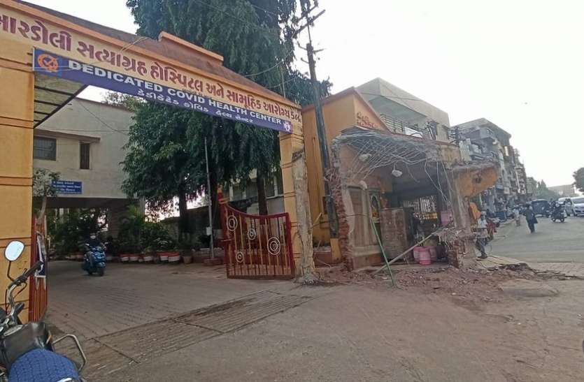 फायर एनओसी के लिए अतिक्रमण हटाया फायर एनओसी के लिए अतिक्रमण हटाया