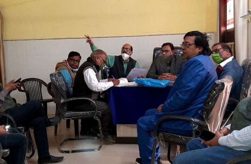 सरकारी अस्पताल में ऑपरेशन पर लगेगा ओटी चार्ज, अटेंडेट को वार्ड में रुकने के लिए लेना होगा पास सरकारी अस्पताल में ऑपरेशन पर लगेगा ओटी चार्ज, अटेंडेट को वार्ड में रुकने के लिए लेना होगा पास
