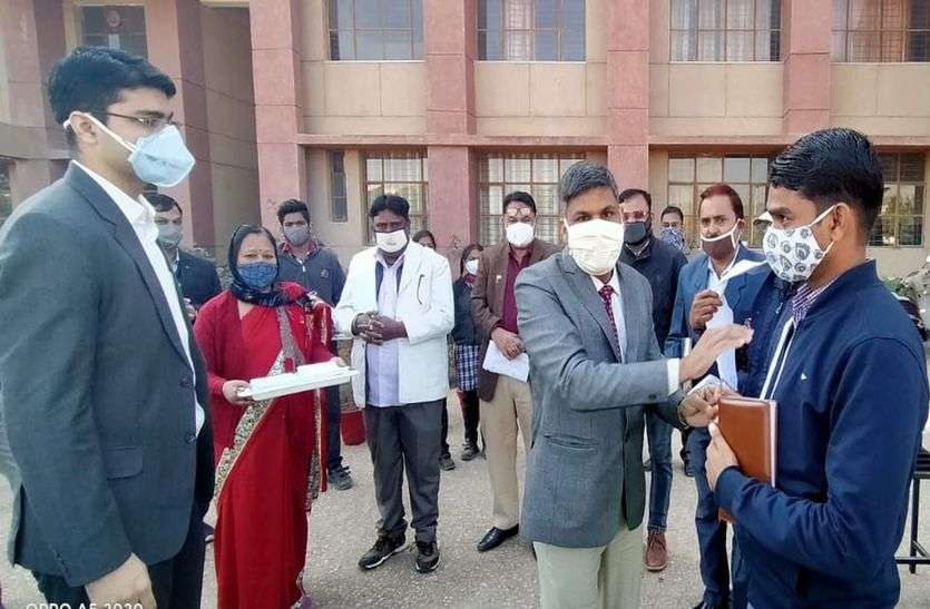 केन्द्रीय विद्यालय प्रबंध समिति की बैठक: विद्यालय विकास के मुद्दों पर की चर्चा केन्द्रीय विद्यालय प्रबंध समिति की बैठक: विद्यालय विकास के मुद्दों पर की चर्चा