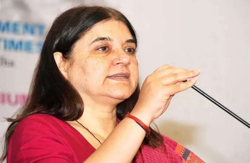 मेनका गांधी का आरोप, प्रधान और सेक्रेटरी गरीबों से कर रहे अवैध वसूली, भ्रष्ट अधिकारियों पर सख्त कार्रवाई के निर्देश मेनका गांधी का आरोप, प्रधान और सेक्रेटरी गरीबों से कर रहे अवैध वसूली, भ्रष्ट अधिकारियों पर सख्त कार्रवाई के निर्देश