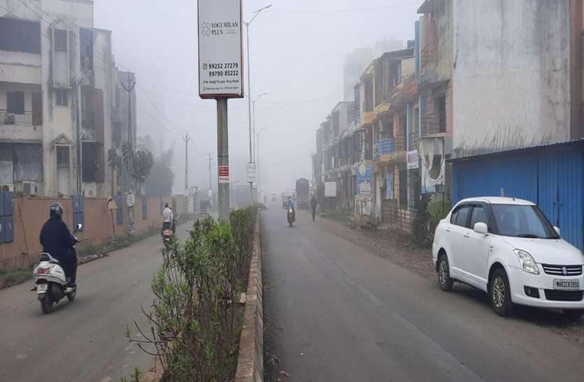 कोहरे के आगोश में लिपटा सिलवासा कोहरे के आगोश में लिपटा सिलवासा