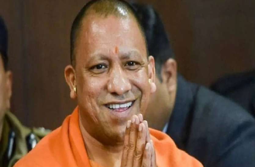 सीएम योगी की महिलाओं को बड़ी सौगात, बैंक खातों में ट्रांसफर किये 445.92 करोड़ रुपए सीएम योगी आदित्यनाथ की महिलाओं को बड़ी सौगात, बैंक खातों में ट्रांसफर किये 445.92 करोड़ रुपए