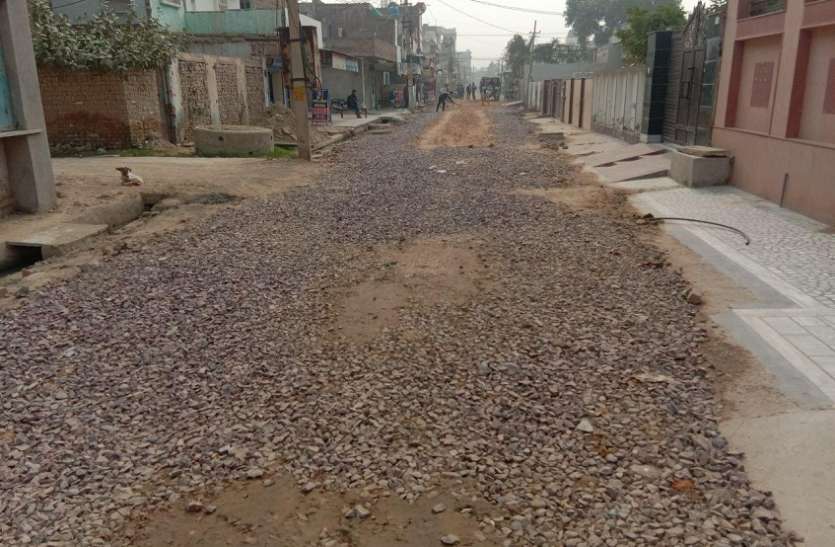 शहर का बजट गांवों में बहाने में लगे जनप्रतिनिधि शहर का बजट गांवों में बहाने में लगे जनप्रतिनिधि