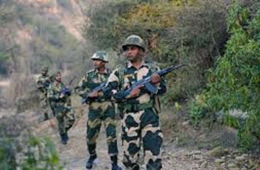 बांग्लादेश सीमा के पास तस्करी को नाकाम कर 210 याबा टैबलेट्स जब्त किया बांग्लादेश सीमा के पास तस्करी को नाकाम कर 210 याबा टैबलेट्स जब्त किया