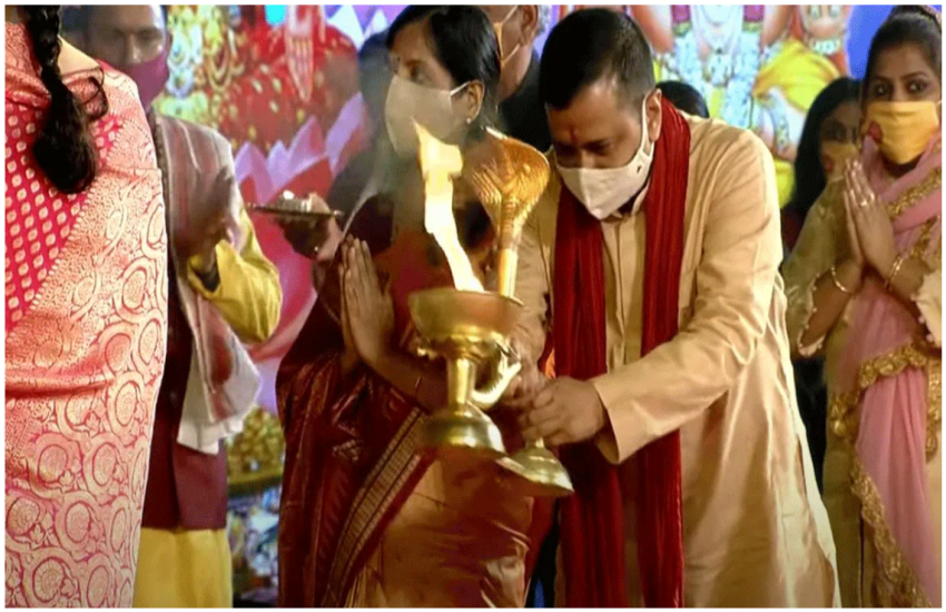 Kejriwal Government Spent 20 Lakhs Every Minute On Diwali Laxmi Puja Rti Rti से सबसे बड़ा 6599