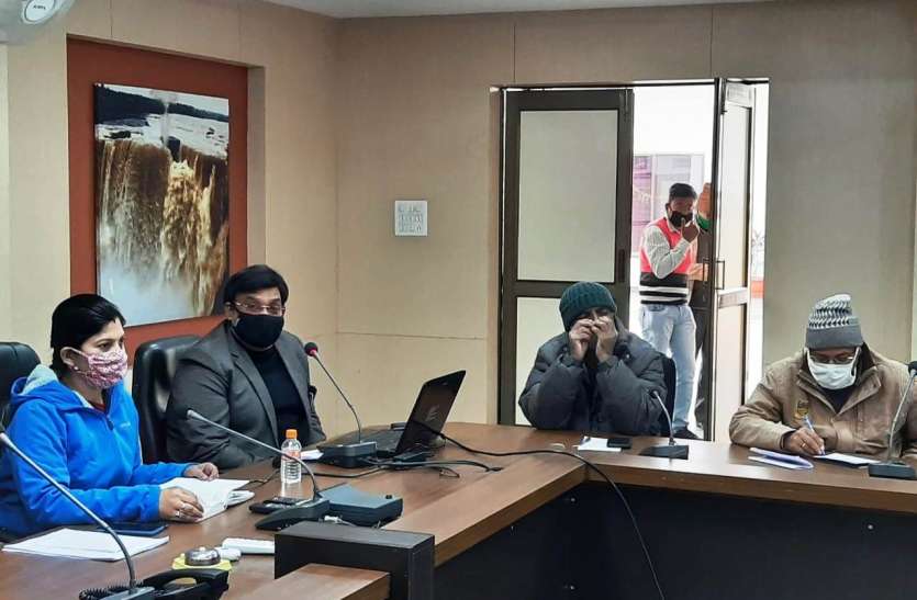 Preparation for the tri-state panchayat election: till the post of Panch-zip president, a nomination form will be filled स्थानीय निर्वाचन की तैयारियां : पंच -जिपं अध्यक्ष पद तक एक ही नामांकन पत्र प्रारूप में भरा जाएगा पर्चा