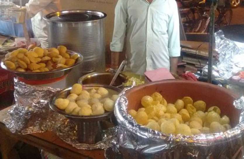 Gol Gappa Langar at Singhu border firefighters Christmas gift आंदोलन में पहुंचे फायर फाइटर्स ने लगाया ‘गोल गप्पा लंगर’, सभी किसानों को मुफ्त खिलाया