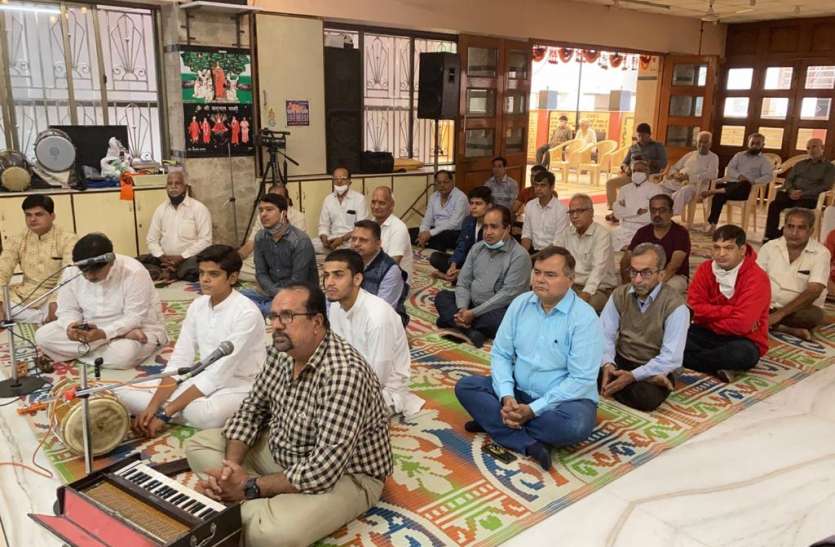 SURAT DAYRI:'गुरु की शरण में ही जन्म-मरण का खात्माÓ SURAT DAYRI:'गुरु की शरण में ही जन्म-मरण का खात्माÓ