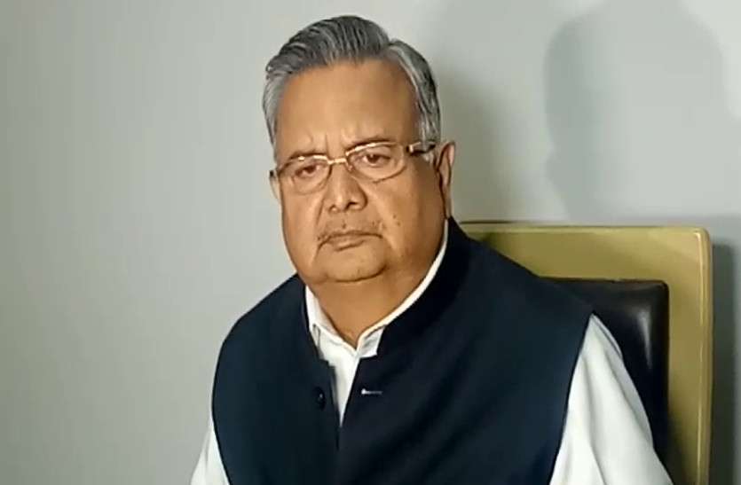 बिहार के चारा घोटाले की तर्ज पर प्रदेश में गोबर घोटाले की भूमिका हो रही तैयार- डॉ. रमन बिहार के चारा घोटाले की तर्ज पर प्रदेश में गोबर घोटाले की भूमिका हो रही तैयार- डॉ. रमन