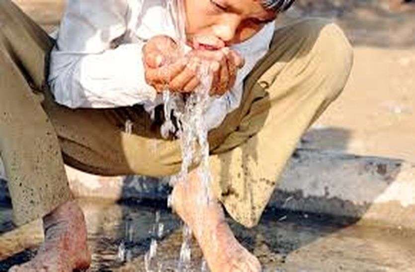 100 गरीब परिवारों को वितरण होगा सिरेमिक फिल्टर 100 गरीब परिवारों को वितरण होगा सिरेमिक फिल्टर