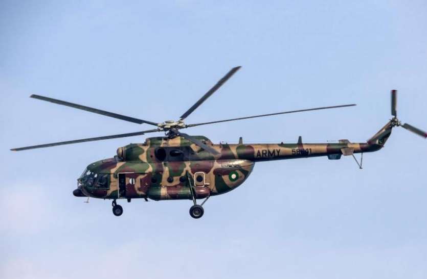 pakistan_army_helicopter.jpg Pakistan: सेना का हेलीकॉप्टर क्रैश, पायलट समेत 4 लोगों की मौत