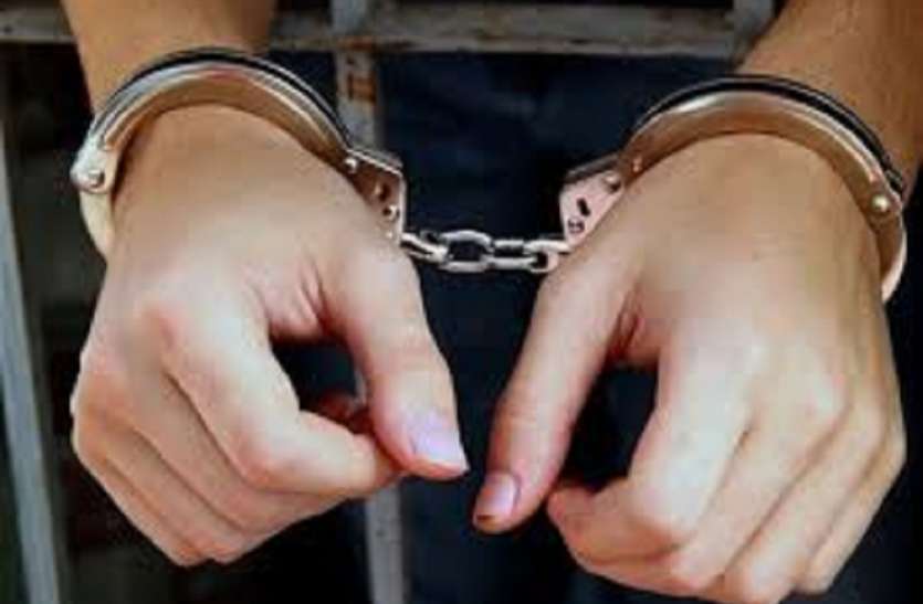 बीएससी के शातिर छात्र का कारनामा जानकर रह जाएंगे हैरान, मिलिट्री इंटेलिजेंस एवं एसटीएफ ने पकड़ा बीएससी के शातिर छात्र का कारनामा जानकर रह जाएंगे हैरान, मिलिट्री इंटेलिजेंस एवं एसटीएफ ने पकड़ा