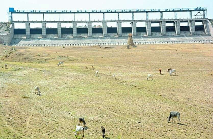 ramganjmandi, kota ताकली बांध की मंथर गति, 2021 में पानी भराव सपना!