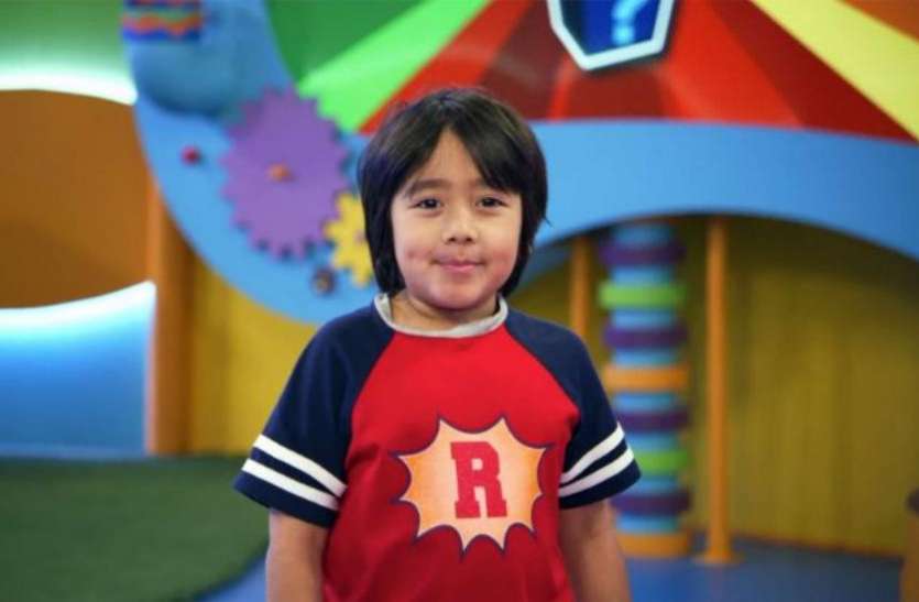 ryan-kaji.jpg America: 9 साल के बच्चे ने महज तीन साल में Youtube से कमाए 5.5 अरब रुपये