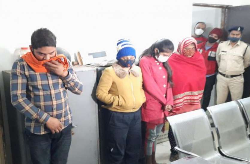 न्यू ईयर जश्न न्यू ईयर जश्न के लिए दिल्ली से बुलाई गई थी कॉल गर्ल, दलाल सहित चार गिरफ्तार