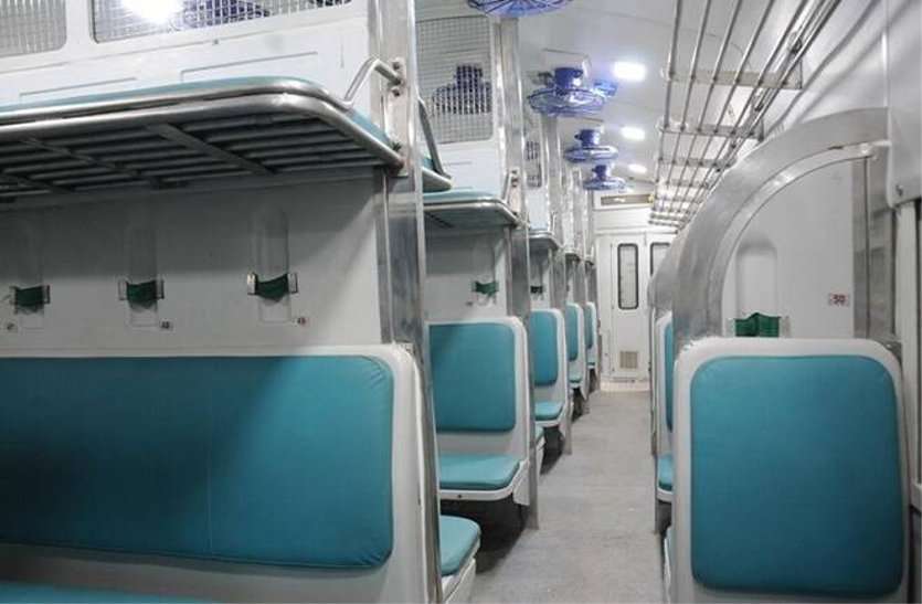 General coaches will be removed from more than a dozen trains going from junction जंक्शन से जाने वाली एक दर्जन से ज्यादा ट्रेनों से हटेंगे जनरल कोच
