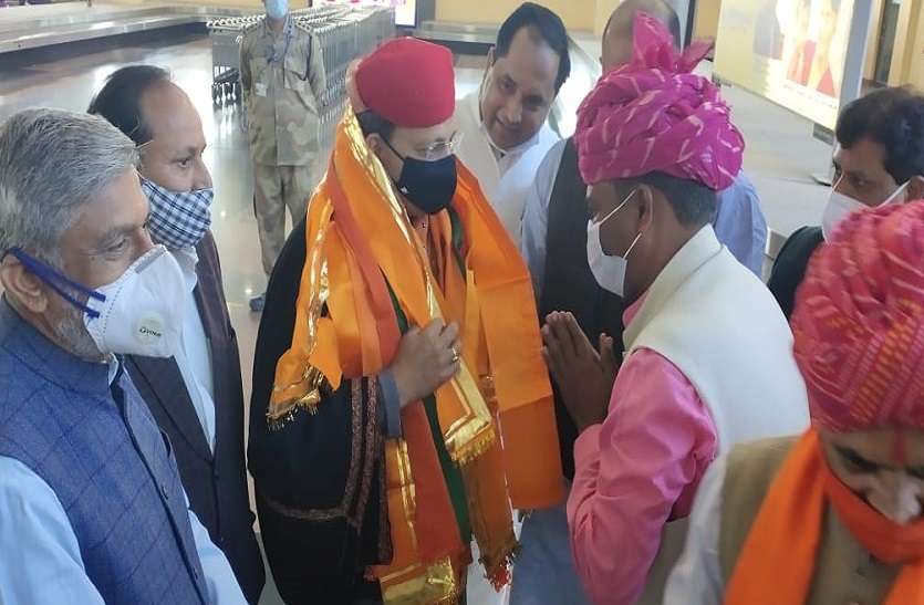 Arun Singh Rajasthan Visit, will take party meetings in Udaipur अब उदयपुर संभाग की सियासी नब्ज़ टटोलने पहुंचे BJP प्रदेश प्रभारी अरुण सिंह