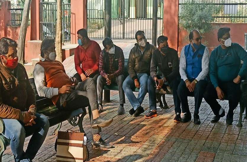 संचालकों के दबाव में स्कूल खुलते हैं तो सड़कों पर उतरेंगे अभिभावक संचालकों के दबाव में स्कूल खुलते हैं तो सड़कों पर उतरेंगे अभिभावक