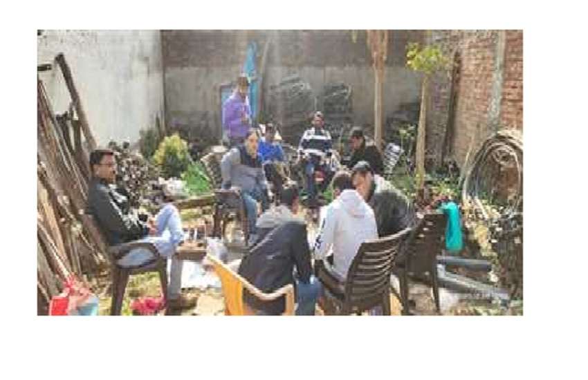 बिजली विभाग के ठेकेदार के घर जीएसटी का छापा