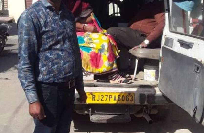 धीमी है रफ्तार लेकिन कोरोना बरकरार धीमी है रफ्तार लेकिन कोरोना बरकरार
