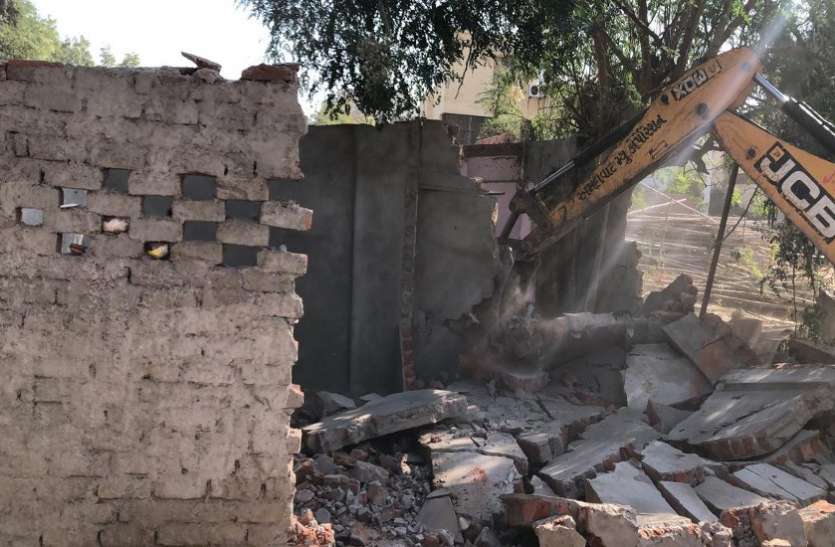 Ahmedabad : जोधपुर मनपा का आरक्षित प्लॉट करवाया खाली Ahmedabad : जोधपुर मनपा का आरक्षित प्लॉट करवाया खाली