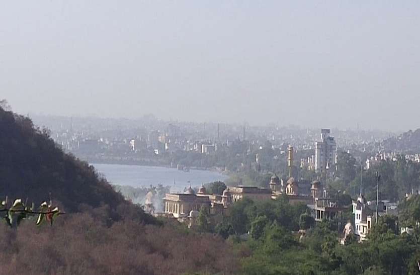 Mousam: जमा प्रदेश: माउंट आबू में पारा माइनस 4 डिग्री, चूरू-सीकर-भीलवाड़ा जमाव बिंदू से नीचे Mousam: जमा प्रदेश: माउंट आबू में पारा माइनस 4 डिग्री, चूरू-सीकर-भीलवाड़ा जमाव बिंदू से नीचे