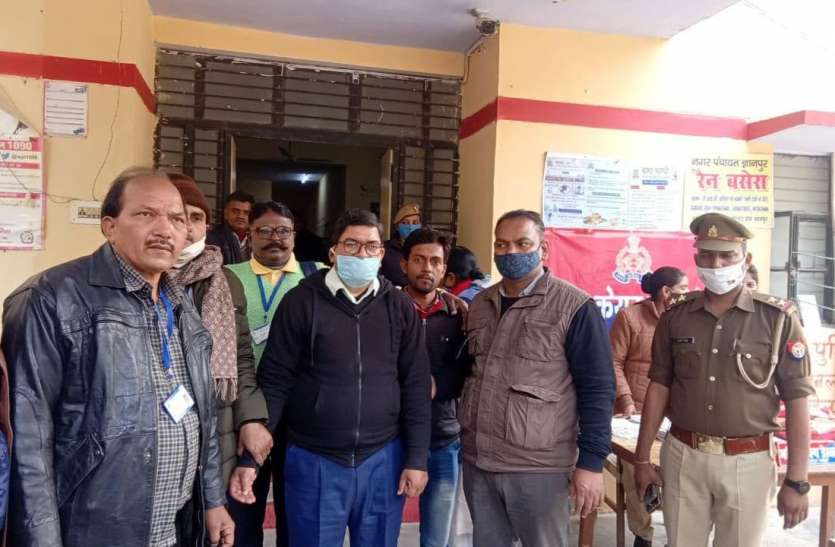 photo_2020-12-29_14-41-50.jpg 5 हजार रुपये रिश्वत लेते कर्मचारी को विजिलेंस ने रंगे हाथों किया गिरफ्तार
